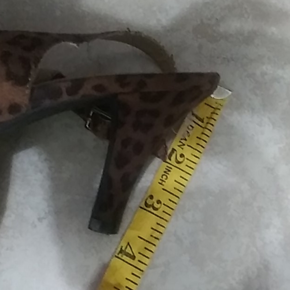 Heels - Picture 5 of 5